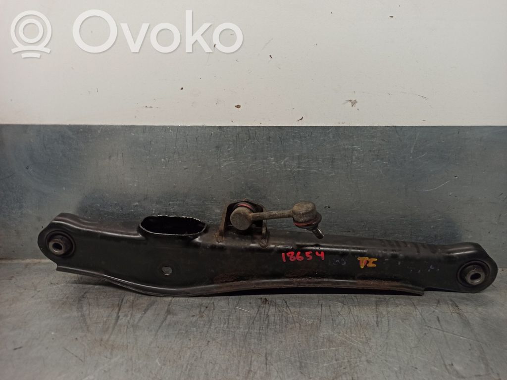 Mitsubishi Lancer X Brazo de suspensión trasero