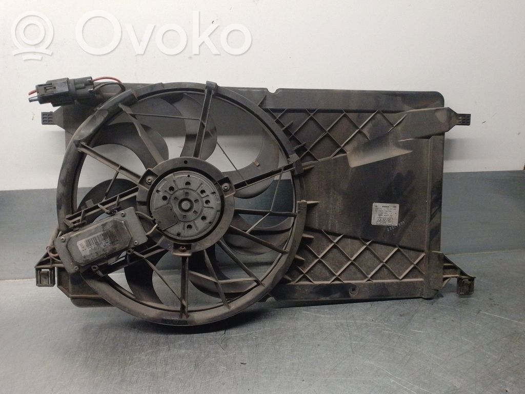 Ford Focus Elektryczny wentylator chłodnicy