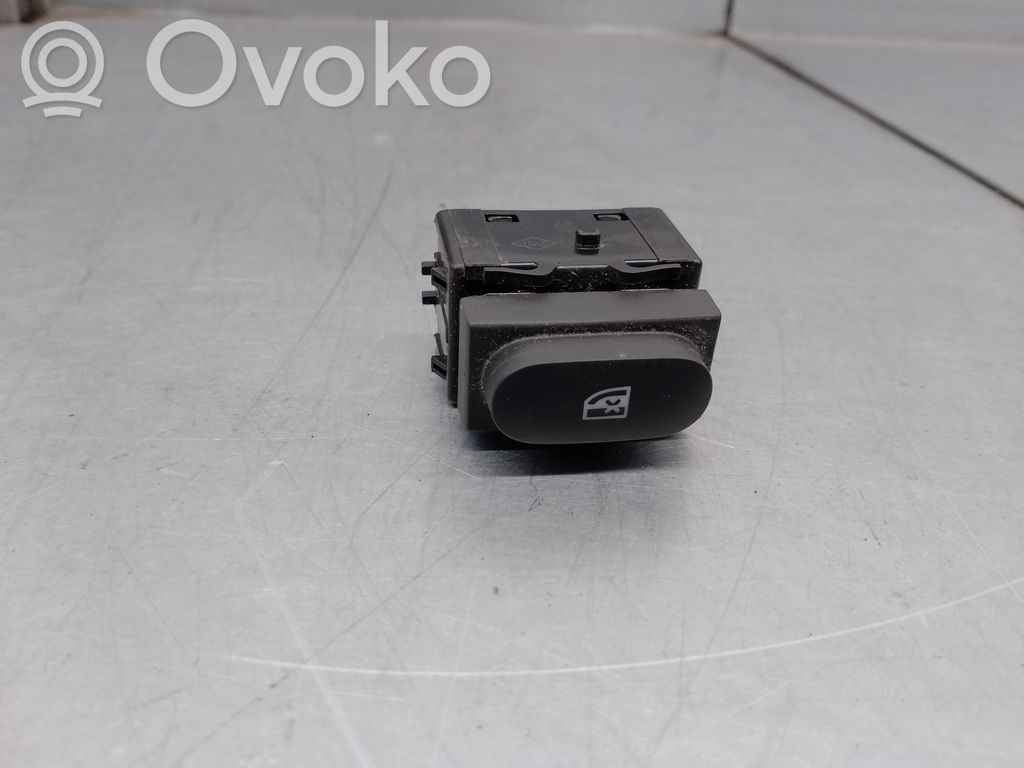 Renault Captur Interrupteur / bouton multifonctionnel 