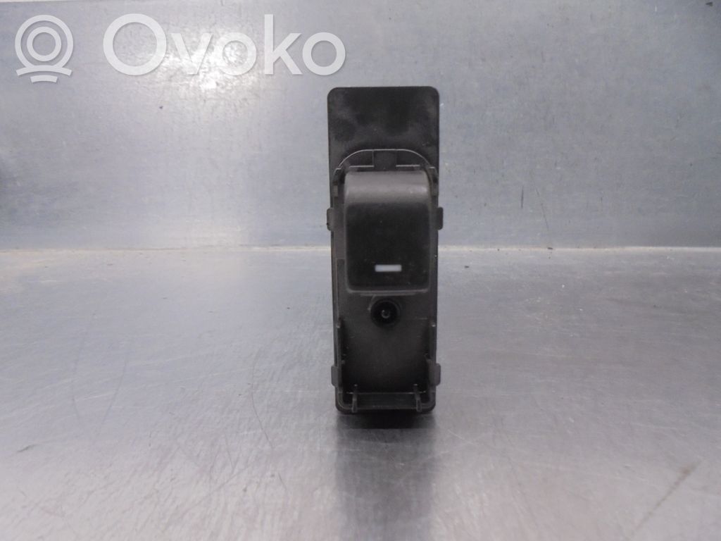 Mazda CX-5 Electric window control switch 