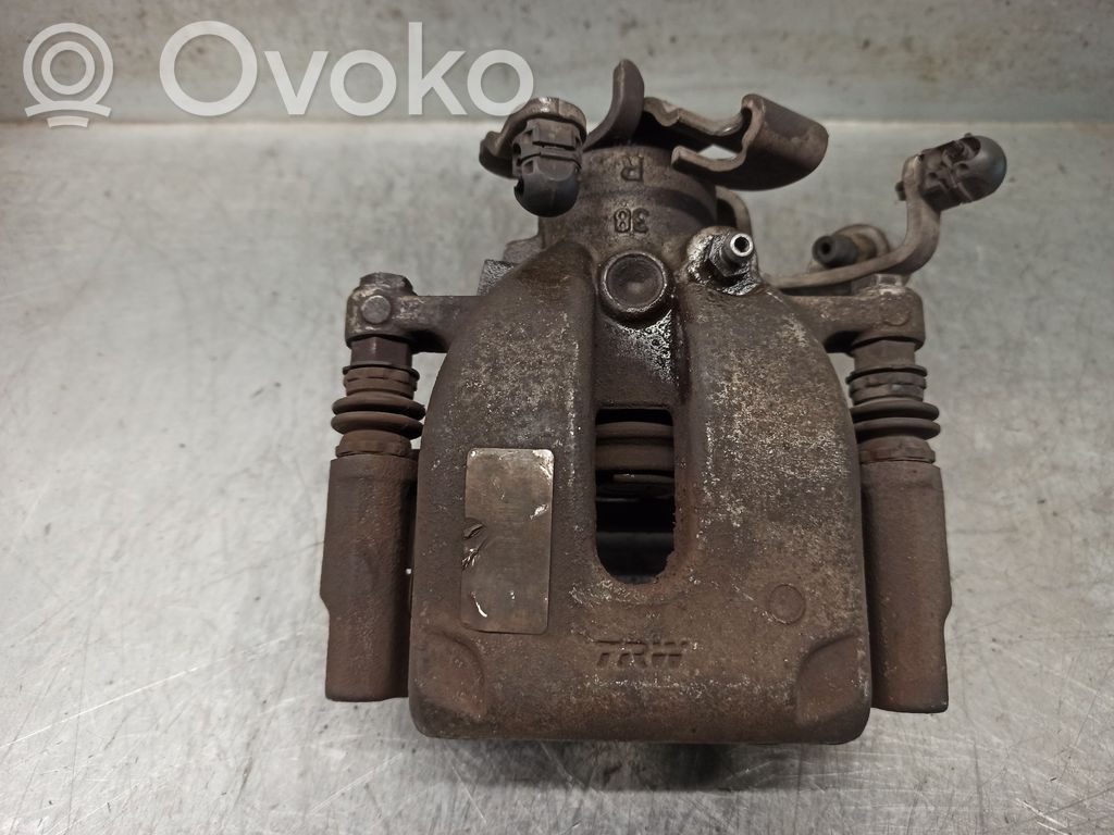 Peugeot 5008 Supporto della pinza del freno posteriore