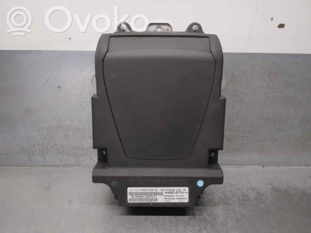 Peugeot 5008 Head up displejs