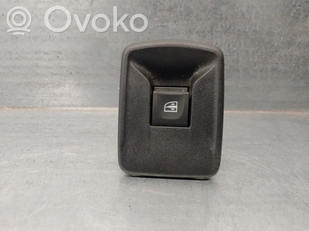 Dacia Sandero III Przyciski szyb