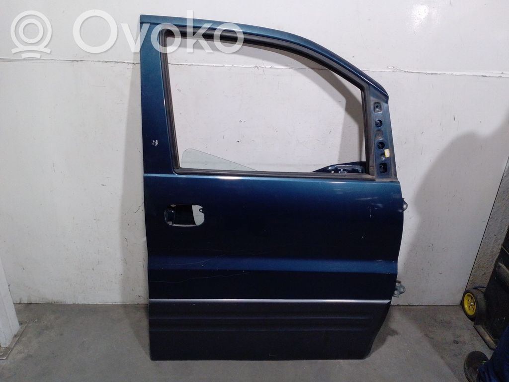 Hyundai H-100 Puerta delantera