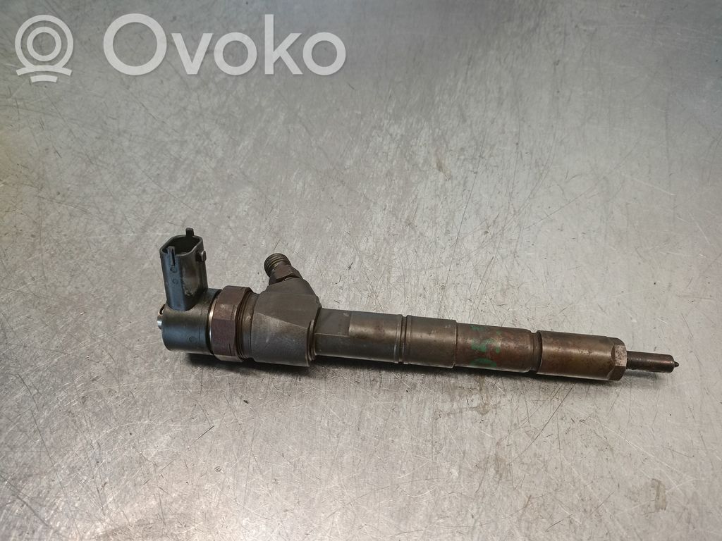 Opel Vectra C Wtryskiwacz paliwa 
