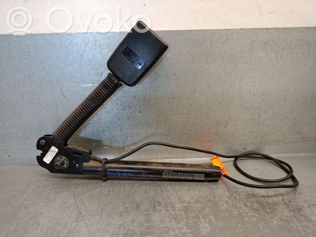 Ford Focus Gurtschloss vorne 