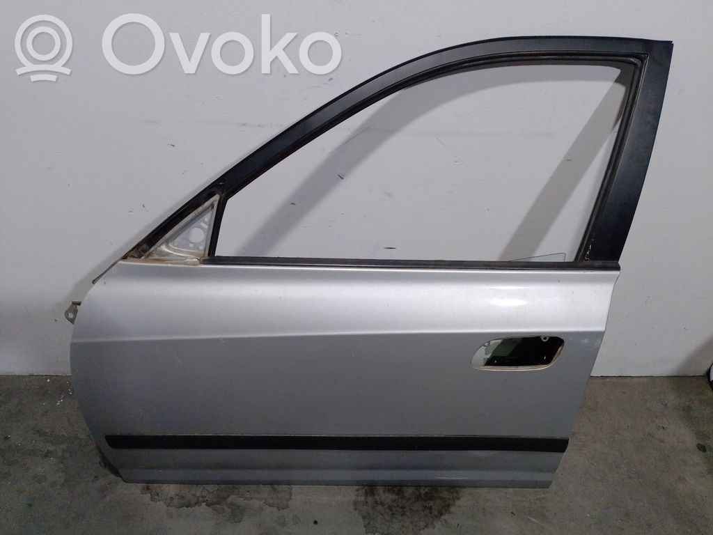 Hyundai Elantra Ușă față 