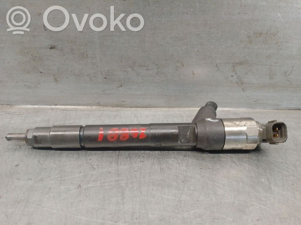 Opel Astra J Injecteur de carburant 