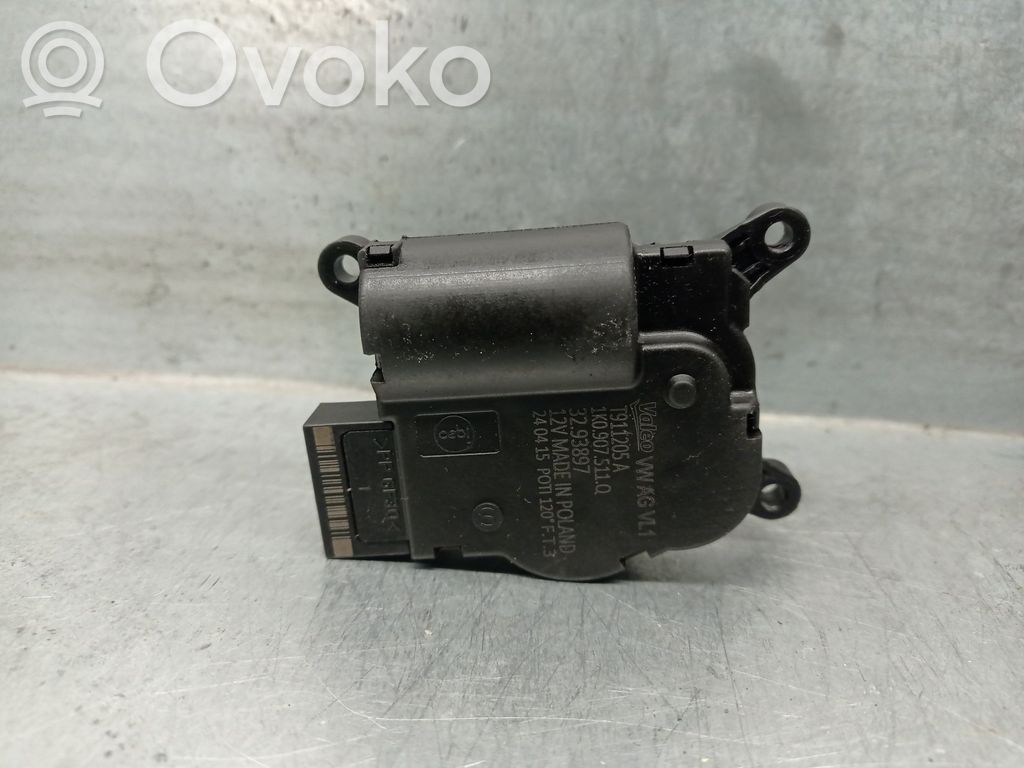 Audi Q3 8U Salono oro mazgo plastikinis korpusas 