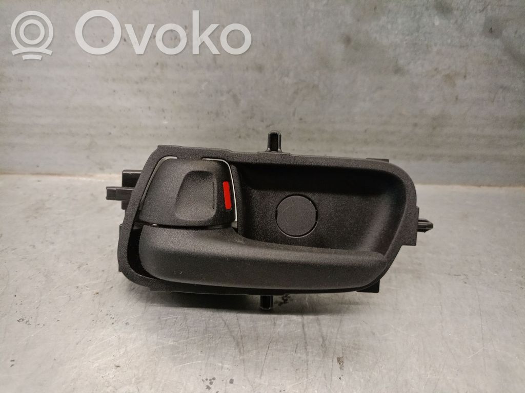 Toyota Yaris XP210 Rankenėlė atidarymo vidinė