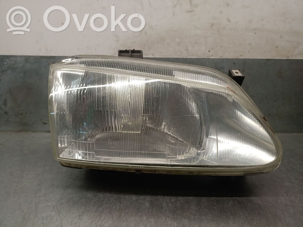 Renault Megane I Faro/fanale