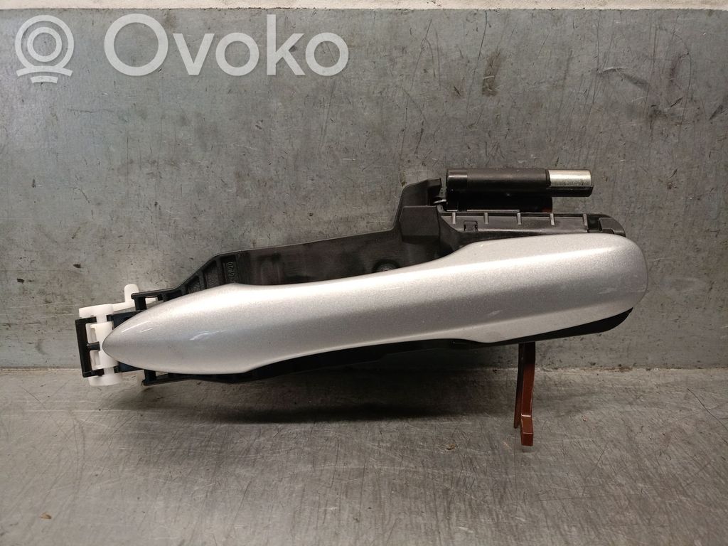 Toyota Yaris XP210 Наружная ручка задней двери 