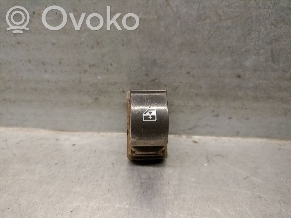 Peugeot Boxer Interrupteur commade lève-vitre