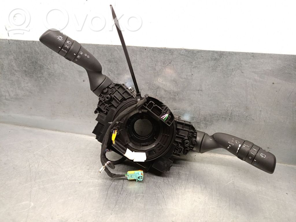 Toyota Yaris XP210 Regler Dimmer Schalter Beleuchtung Kombiinstrument Cockpit 
