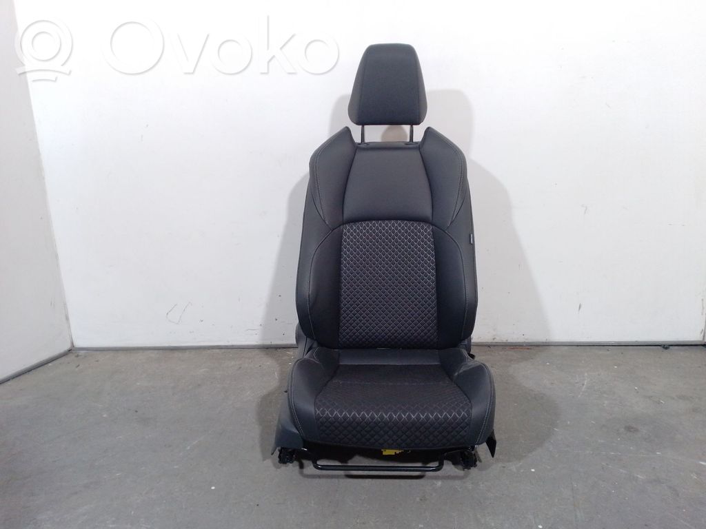 Toyota Yaris XP210 Scaun față pasager 