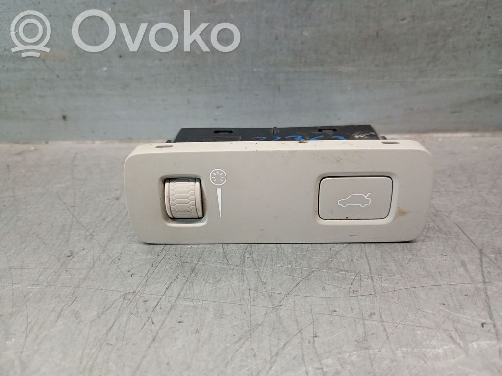Volvo V90 Cross Country Comutator/buton multifuncțional 