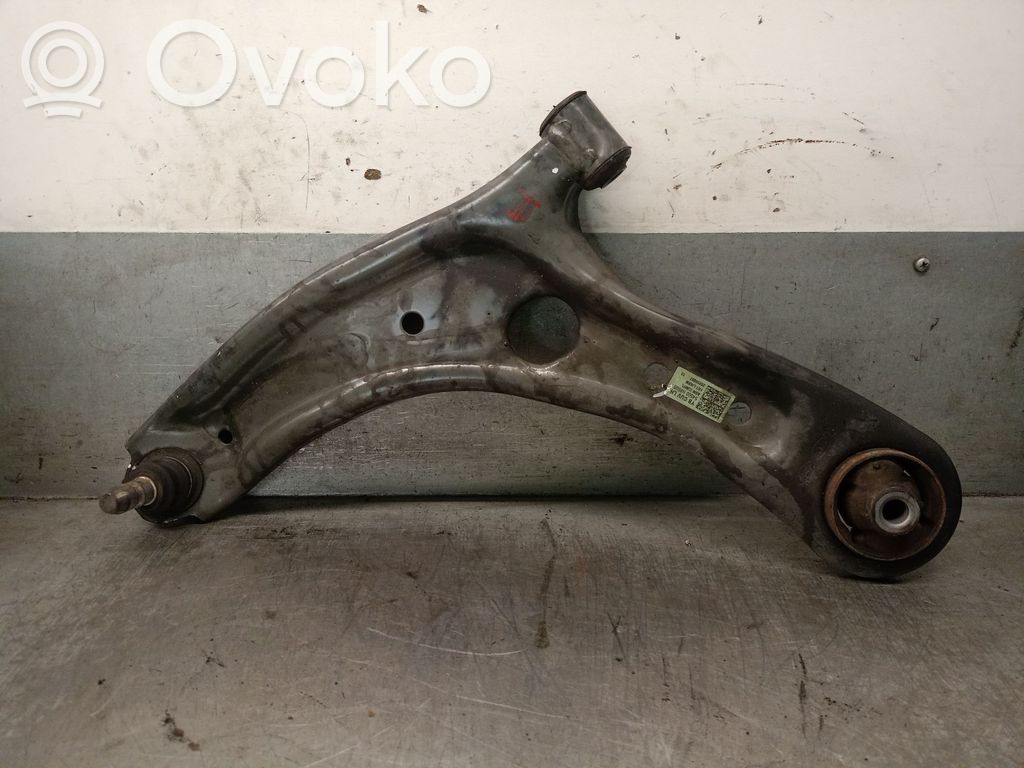 KIA Stonic Etutukivarsi 