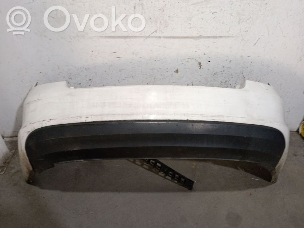 Skoda Rapid (NH) Parachoques 
