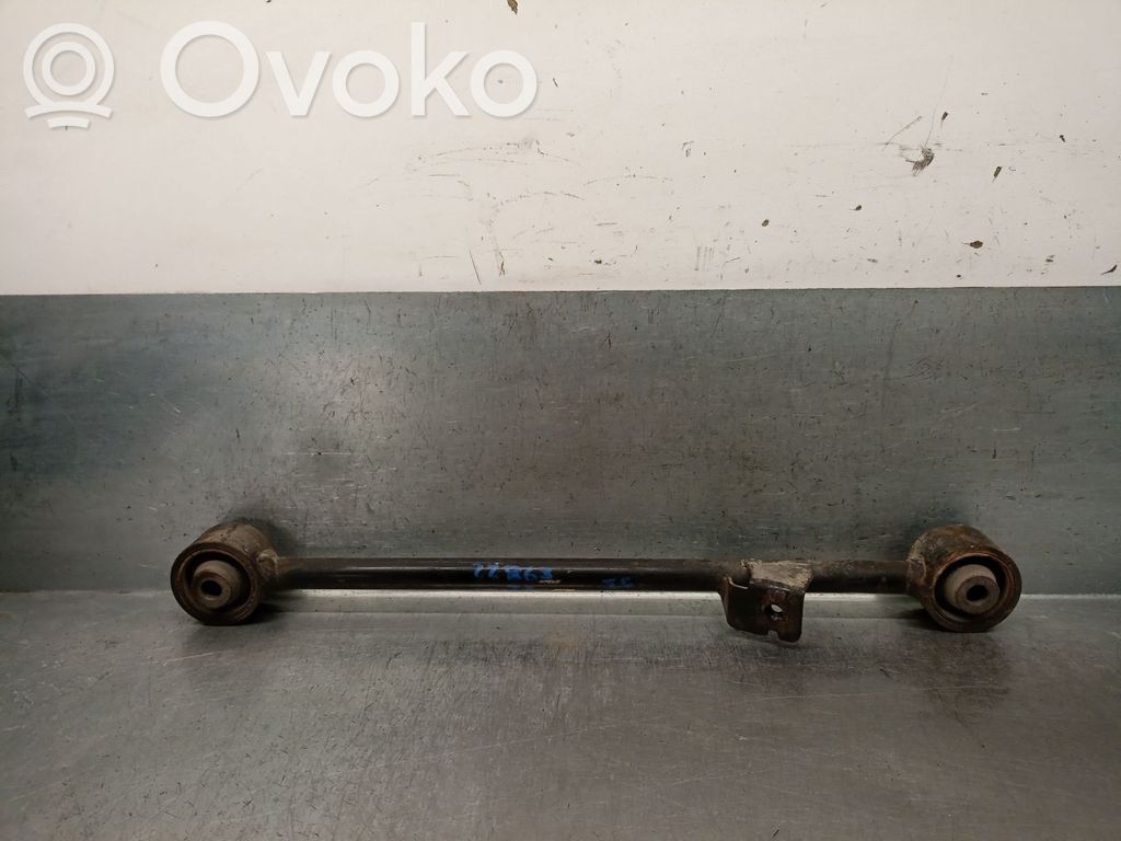 Honda HR-V Querlenker hinten