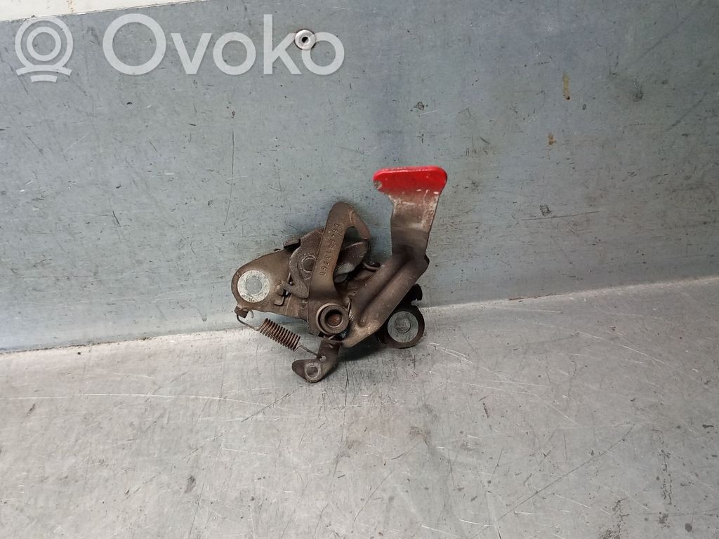 Citroen C4 Aircross Zaczep bagażnika 