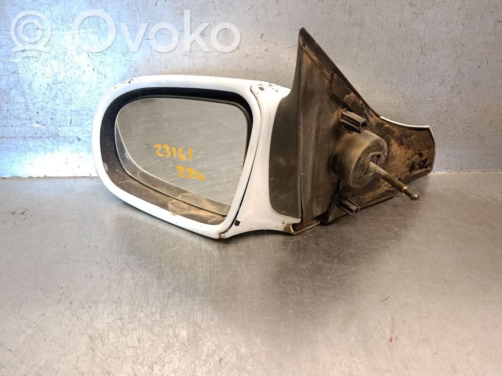 Opel Corsa B Spogulis (elektriski vadāms) 