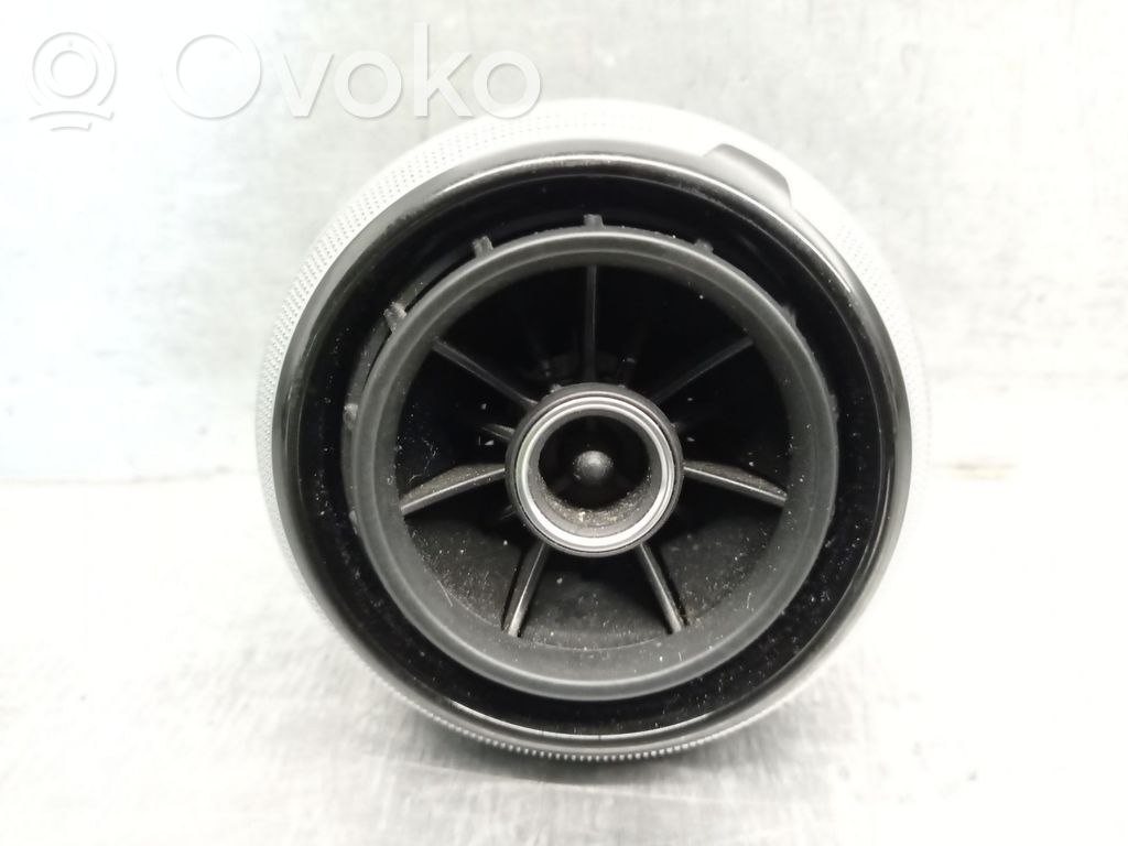 Audi A3 S3 8V Rejilla de ventilación central del panel
