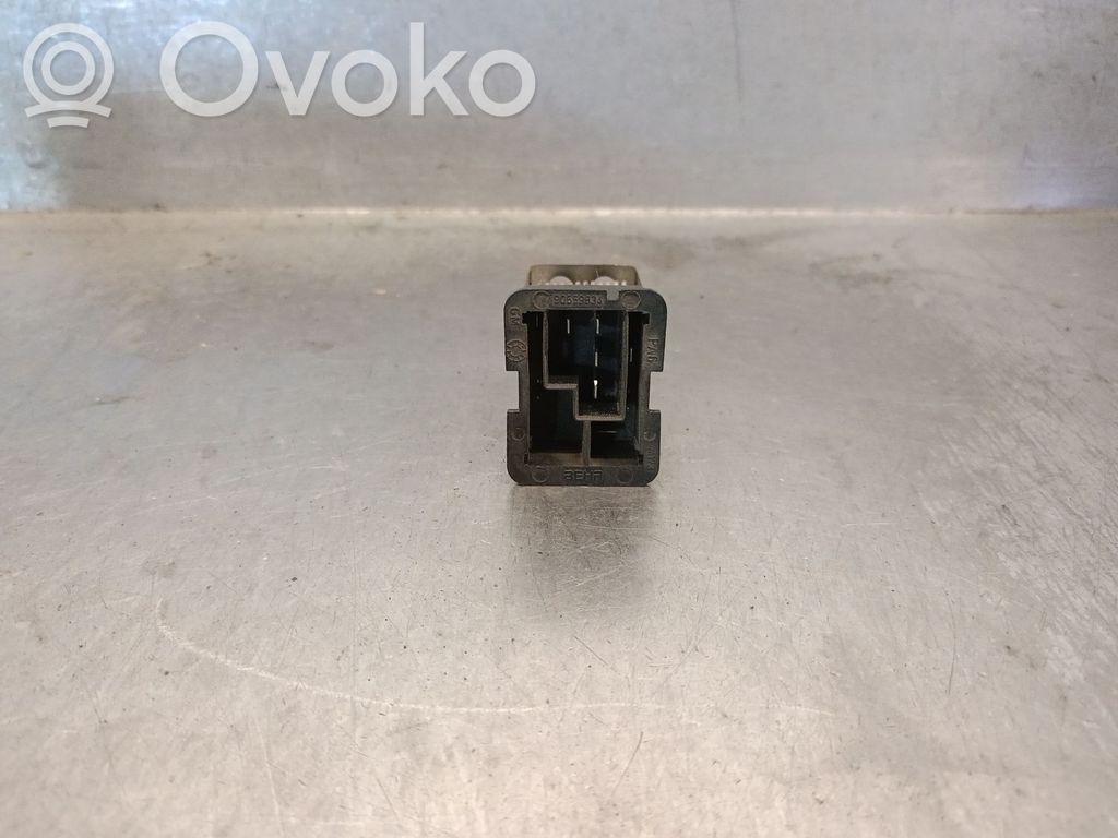 Opel Zafira A Pečiuko ventiliatoriaus reostatas (reustatas) 