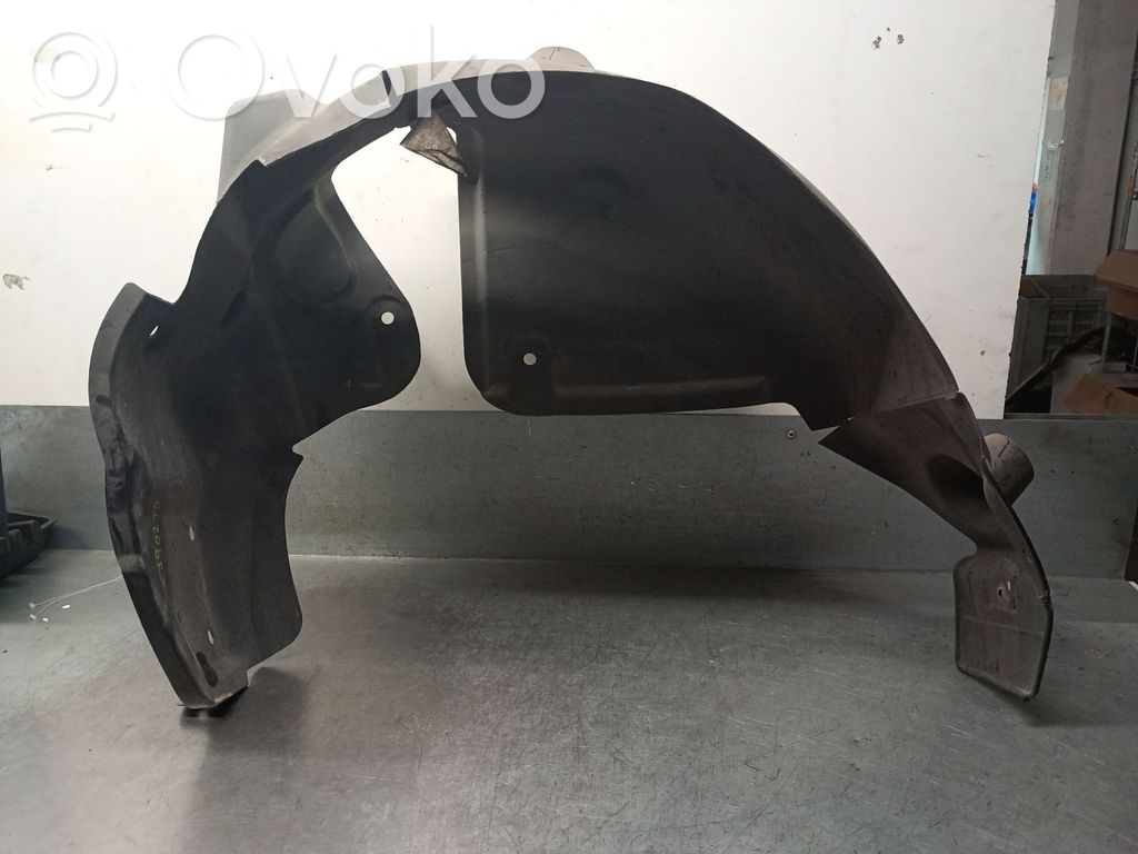 Nissan Micra C+C Nadkole tylne 