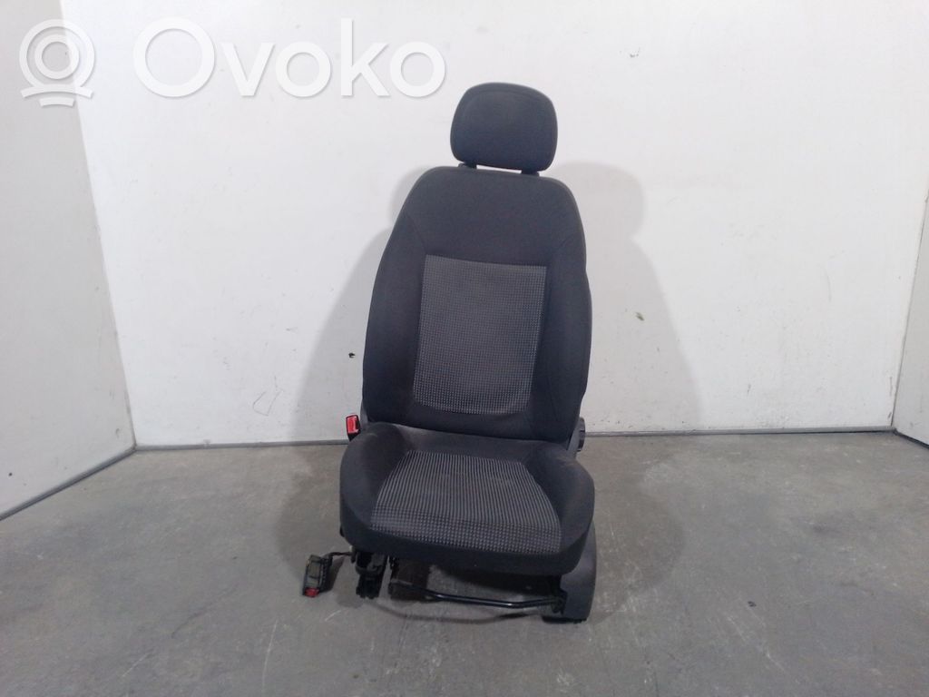 Opel Corsa D Asiento delantero del conductor 