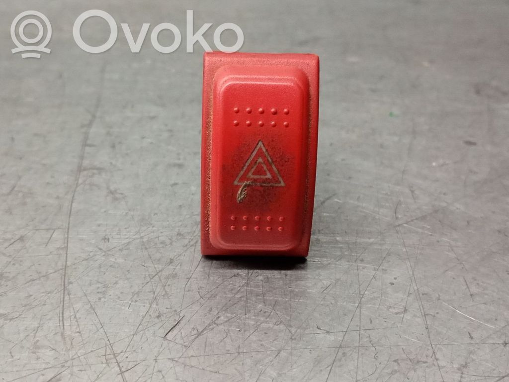 Honda Jazz Avārijas lukturu slēdzis 