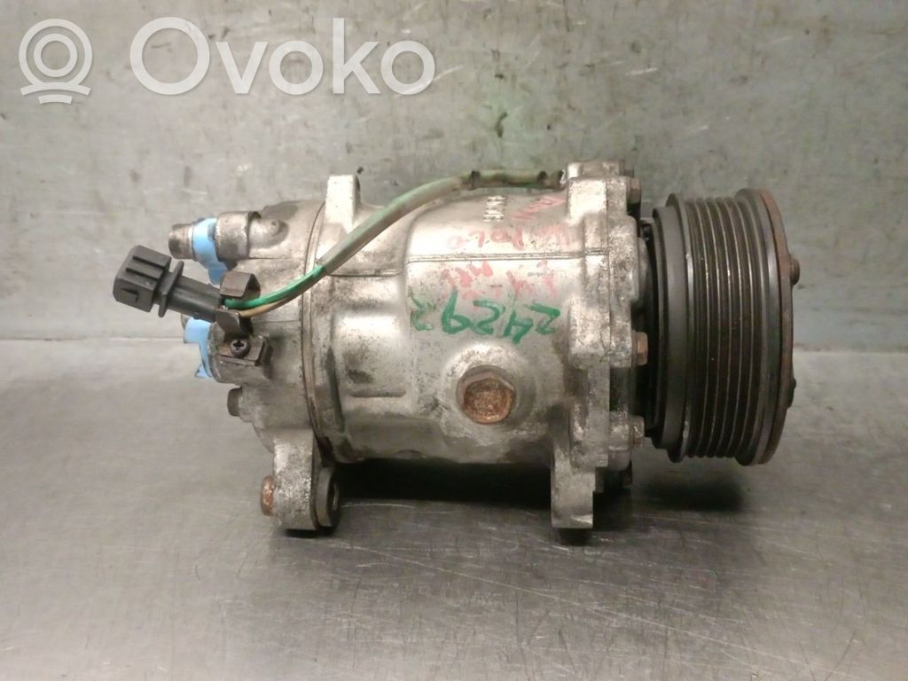 Volkswagen Polo III 6N 6N2 6NF Kompresor / Sprężarka klimatyzacji A/C 