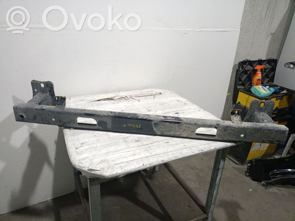 Opel Combo E Priekšpusē bampera turētājs 
