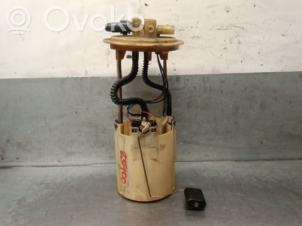 Mercedes-Benz Sprinter W901 W902 W903 W904 Kraftstoffpumpe im Tank