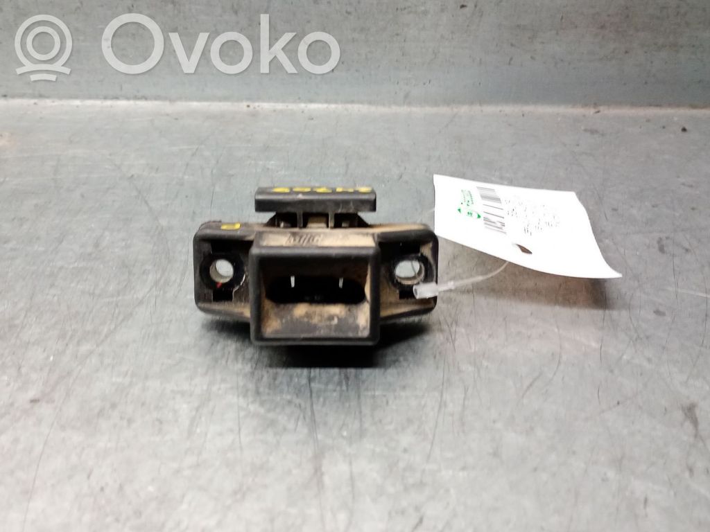 Renault Twingo I Spyna galinio borto 