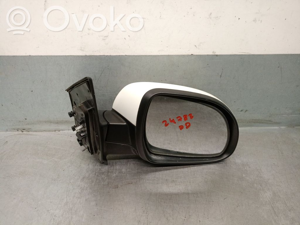 SsangYong Korando Front door electric wing mirror 