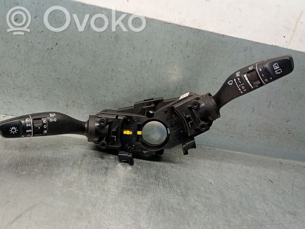 Hyundai i30 Comutator lumini bord 