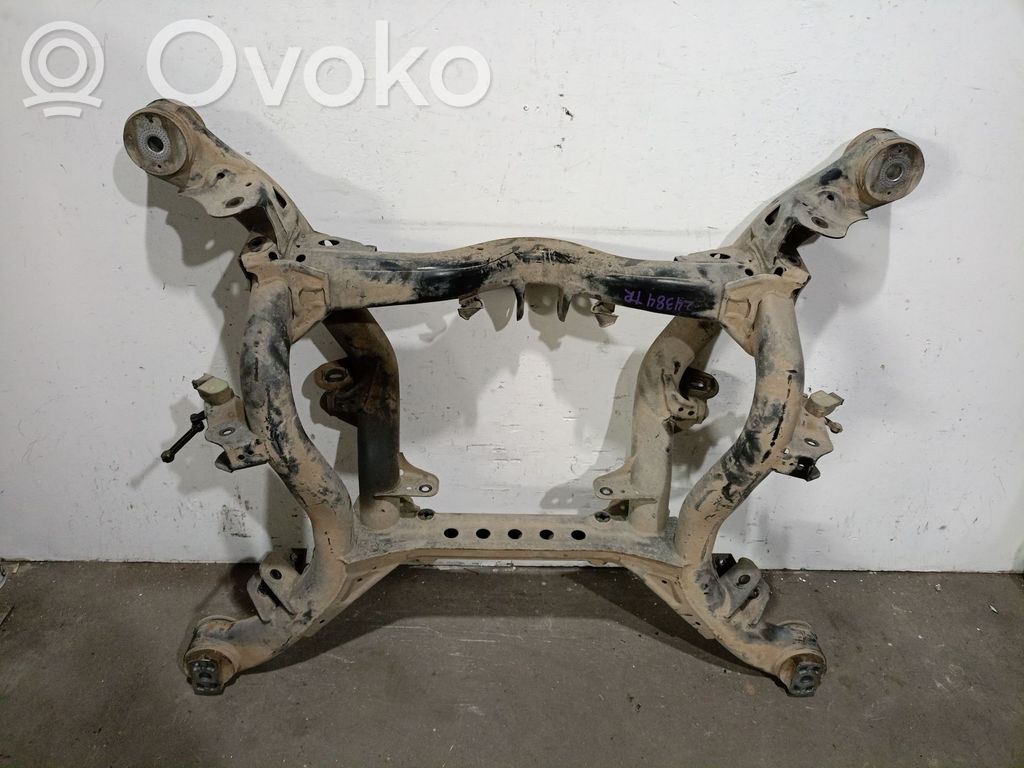 Audi Q7 4L Hinterachsträger mit Reduzierstück 