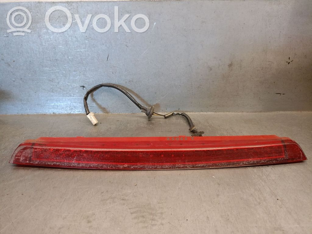 SsangYong Rexton Third/center stoplight 
