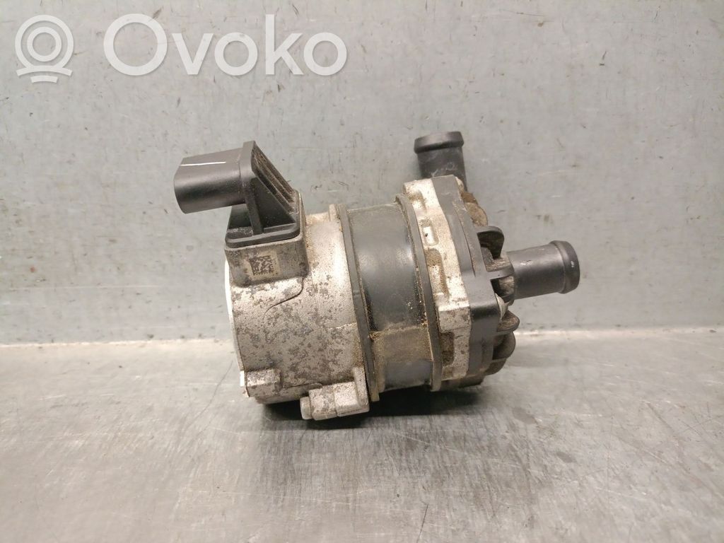 Audi Q5 SQ5 FY Vesipumppu 