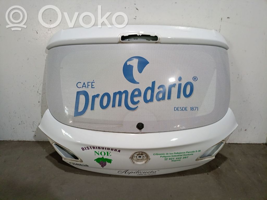 Opel Corsa E Aizmugurējais pārsegs (bagāžnieks) 