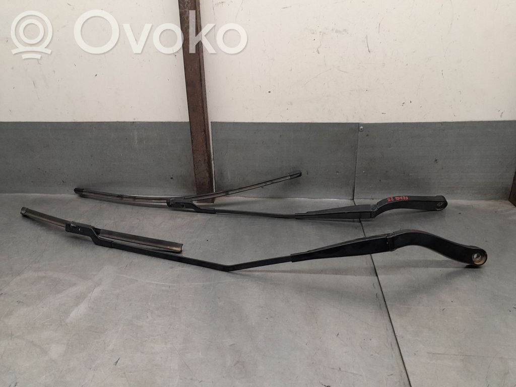Renault Trafic III (X82) Wischerarm vorne