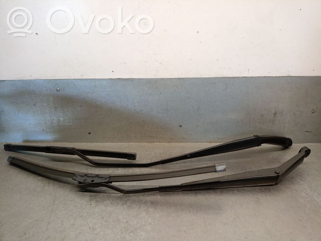 Chevrolet Aveo Priekšējā loga tīrītāja kājiņa 