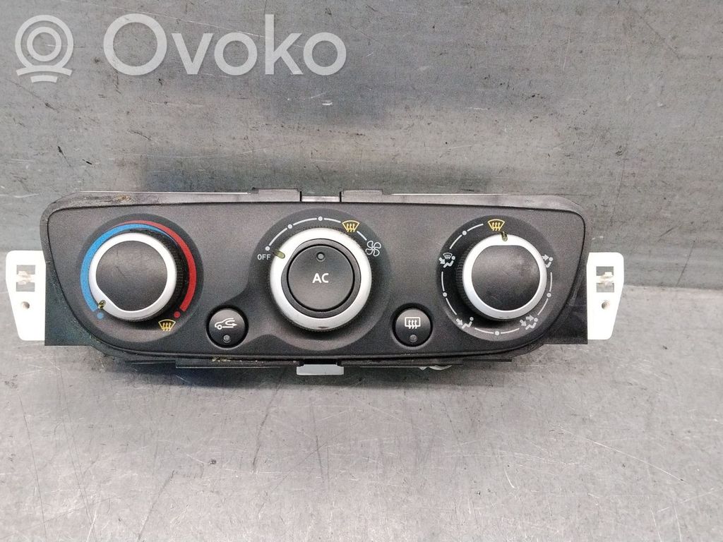 Renault Megane III Module unité de contrôle climatisation 