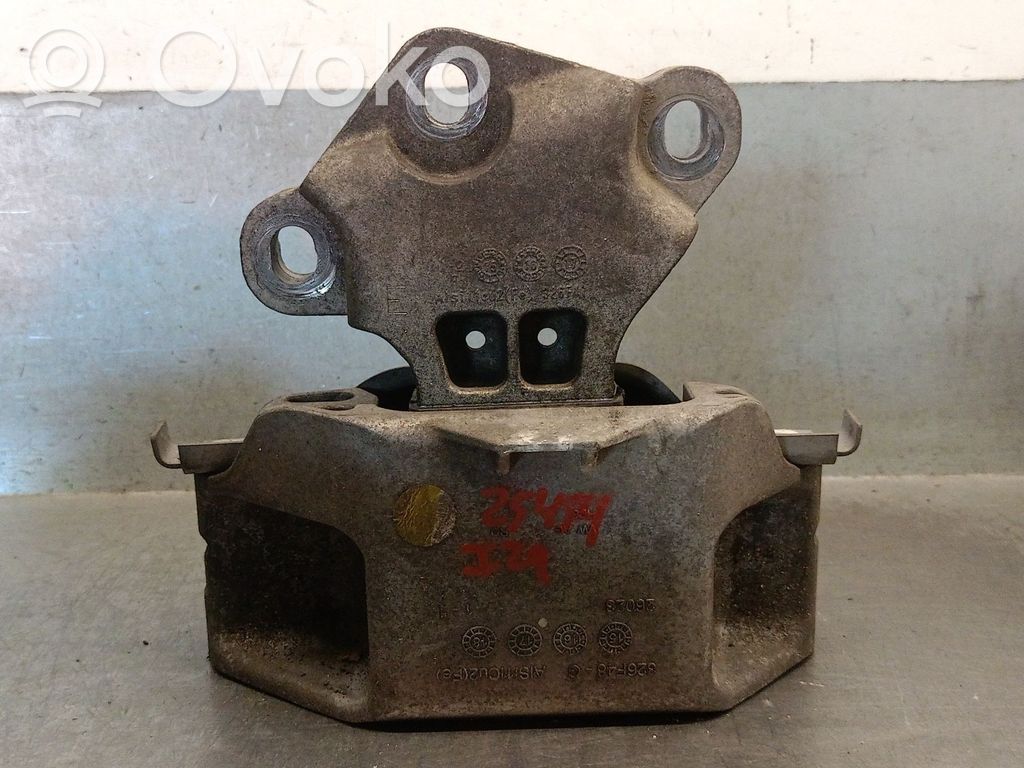 Volkswagen Crafter Gearbox mount 