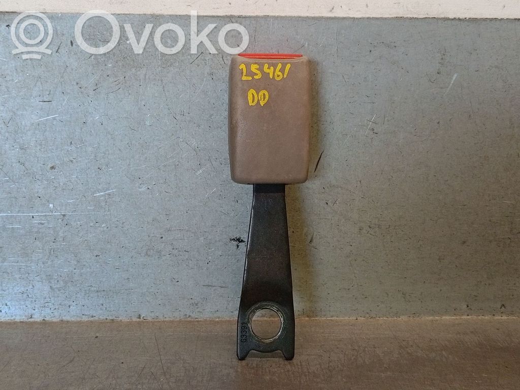 Toyota Corolla Verso E110 Bridă fixare centură de siguranță față 