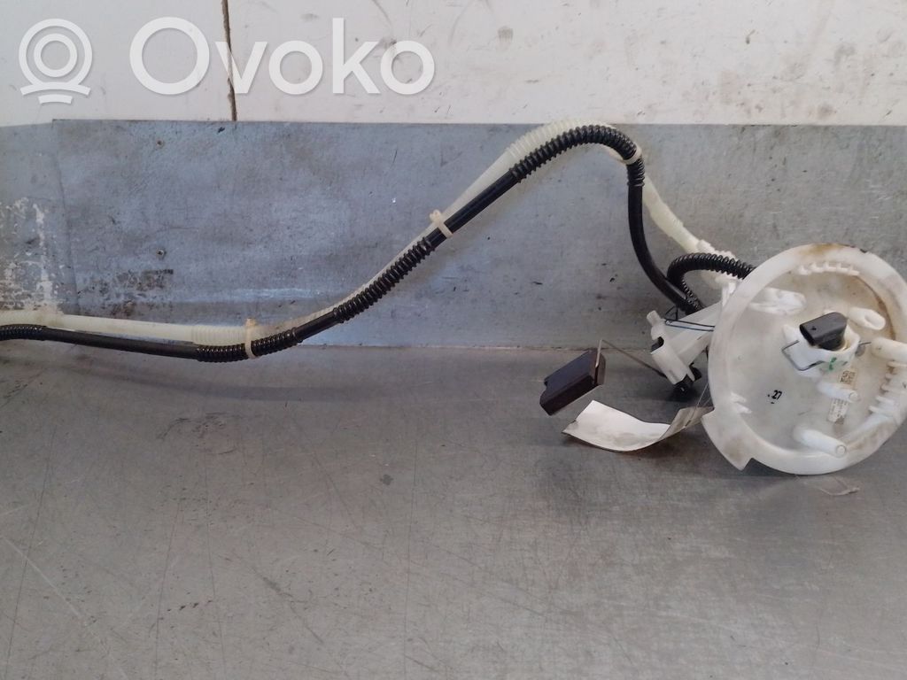 Mercedes-Benz C W204 Kraftstoffpumpe im Tank 