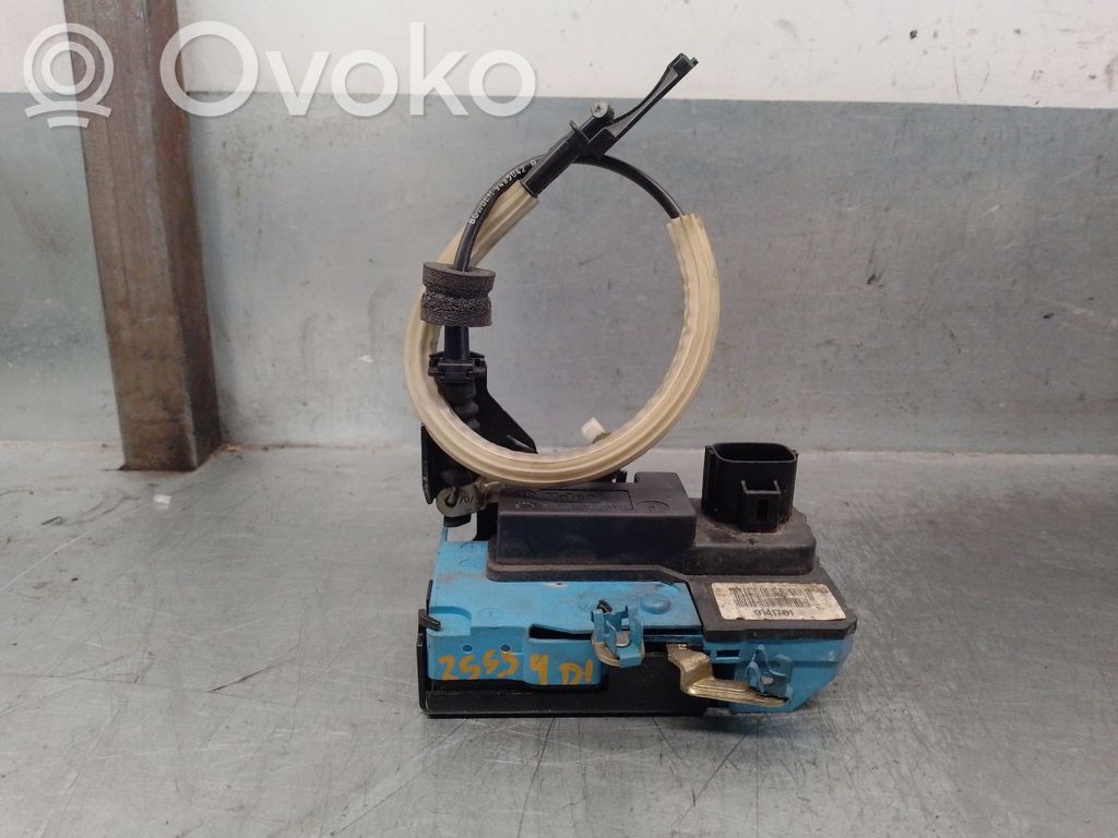 Volvo V70 Zamek drzwi przednich 