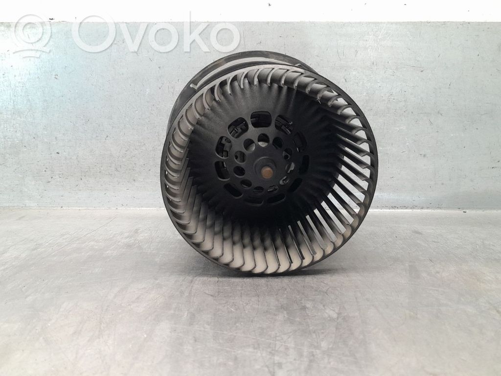 Toyota Aygo AB40 Heizungslüfter