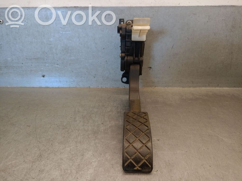 Seat Leon (1M) Akseleracijos daviklis