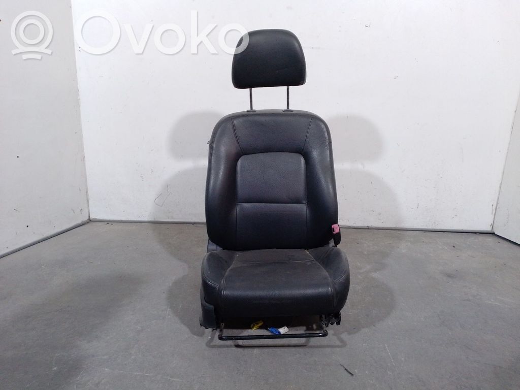 Subaru Legacy Scaun față pasager 
